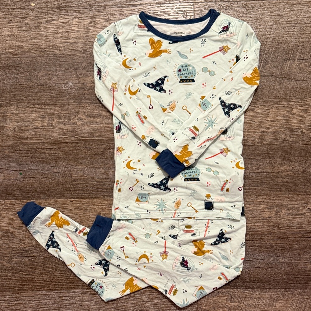 Magnetic Me Long Sleeve Modal No Drama Pajama in “Witching Hour” on Pale Blue
